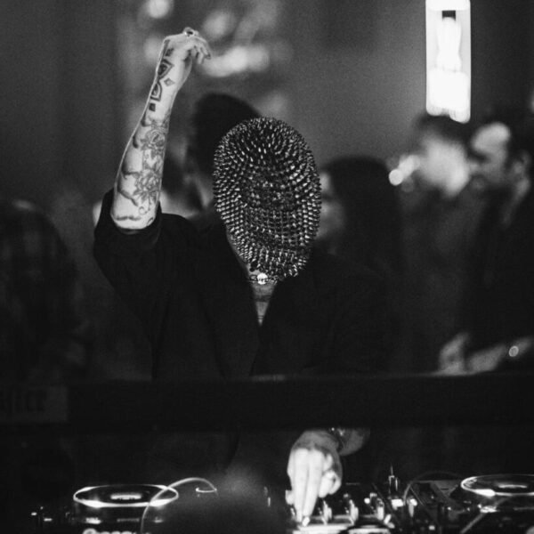 WhatsApp Image 2025-07-04 at 20.13.45 (4) WhatsApp Image 2025-07-04 at 20.13.45 (4)